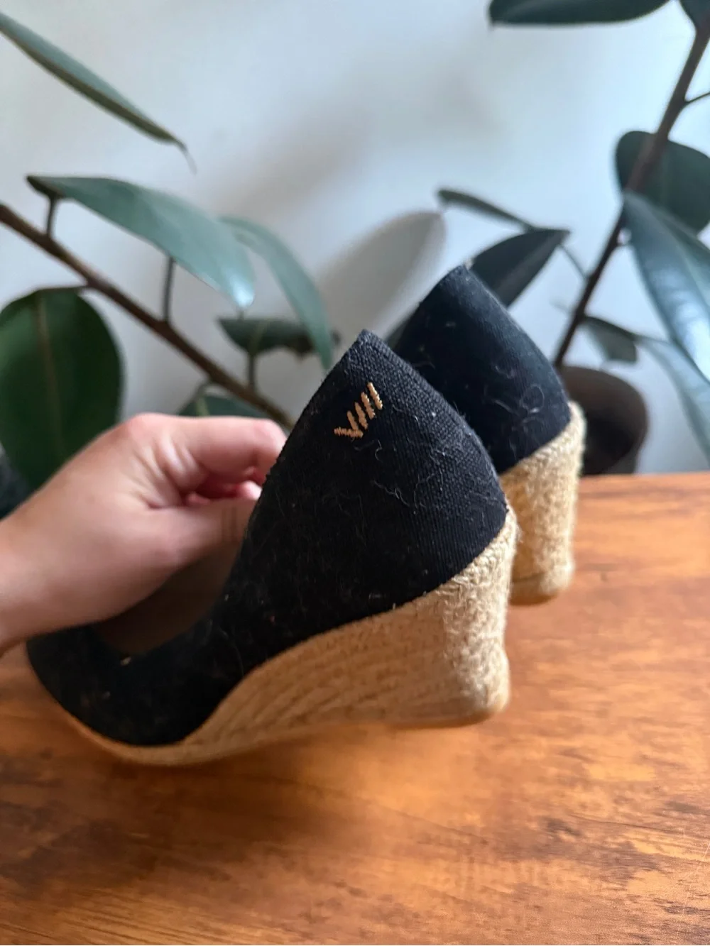 VISCATA Barcelona Black Espadrille Wedge Pumps - Women's